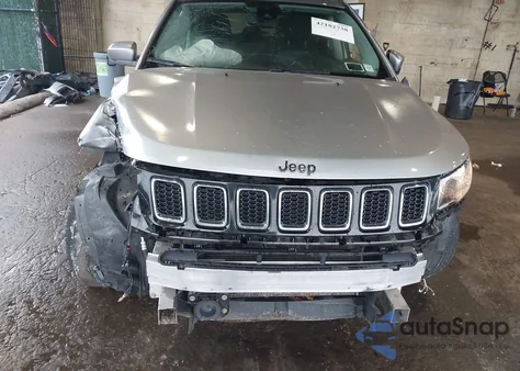 2021 Jeep Compass Limited 4X4 из США, поврежденный, VIN 3C4NJDCB8MT523718